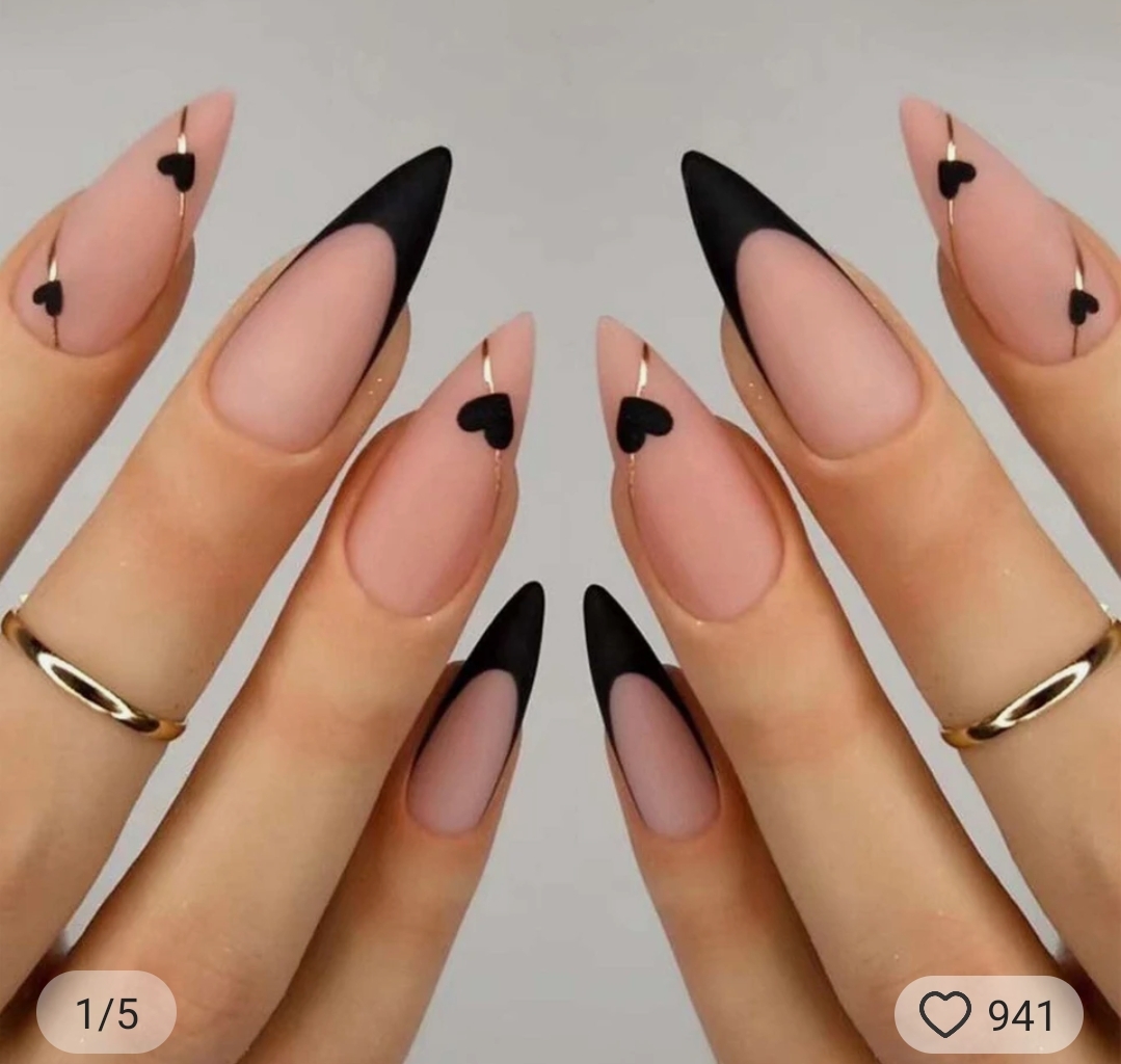 24 pcs of Fake Finger Nails Press On Designs. 24 pcs of Fake Finger Nails Press On Designs.