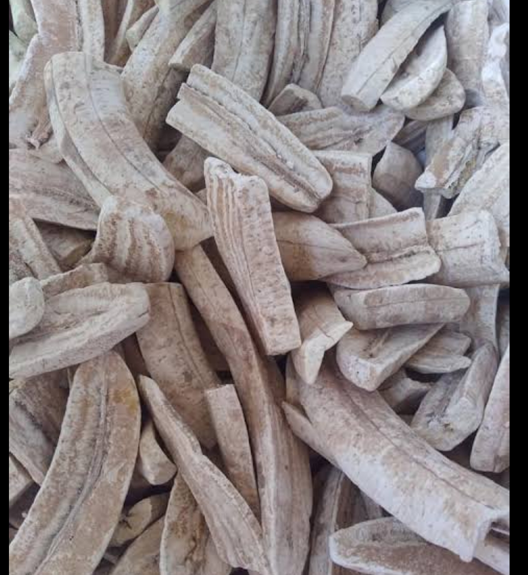 Dried Flake Unripe Black Plantain